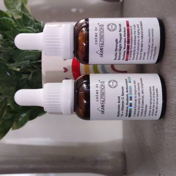 Hyaluronic acid+vitamin C serum and retinol serum duo - Picture 7 of 7